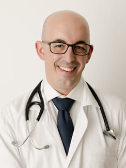 Dr. Alejandro Vega